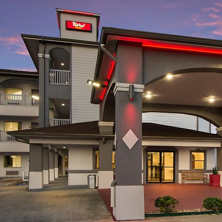 Red Roof Inn Plus + Galveston - Beachfront Экстерьер фото